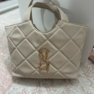 Beautiful tote bag from Steve Madden